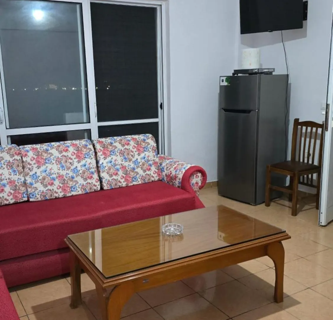 Ari Apartments Borsh 0*,